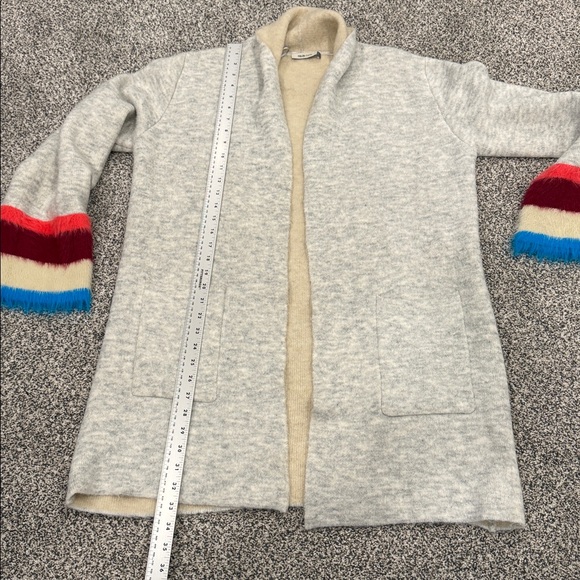 Anthropologie Maude Vivante Cozy Gray Open Cardigan Sweater Colorful Wrist Sz L - Picture 10 of 11